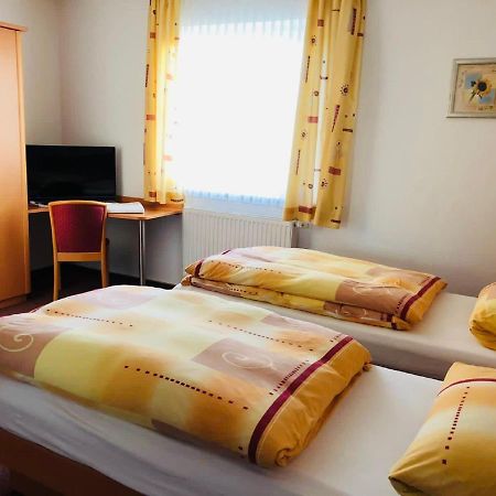 Gasthaus Felbermaier Lampertshofen Bagian luar foto