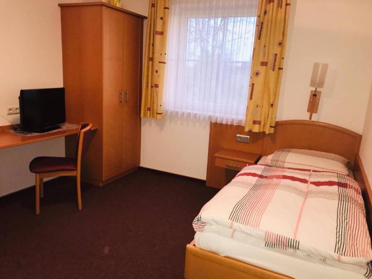 Gasthaus Felbermaier Lampertshofen Bagian luar foto